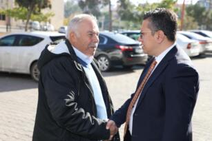 Belediye Başkanı Şeref Albayrak’tan esnafa anlamlı ziyaret